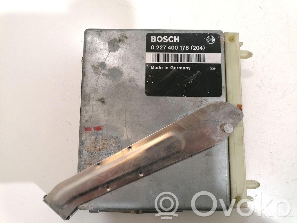 Volvo 850 Engine control unit/module 