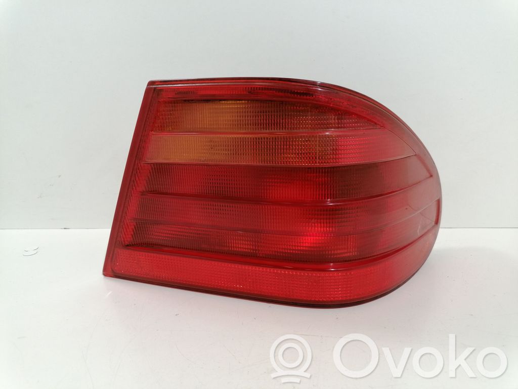 Mercedes-Benz E W210 Takavalot 