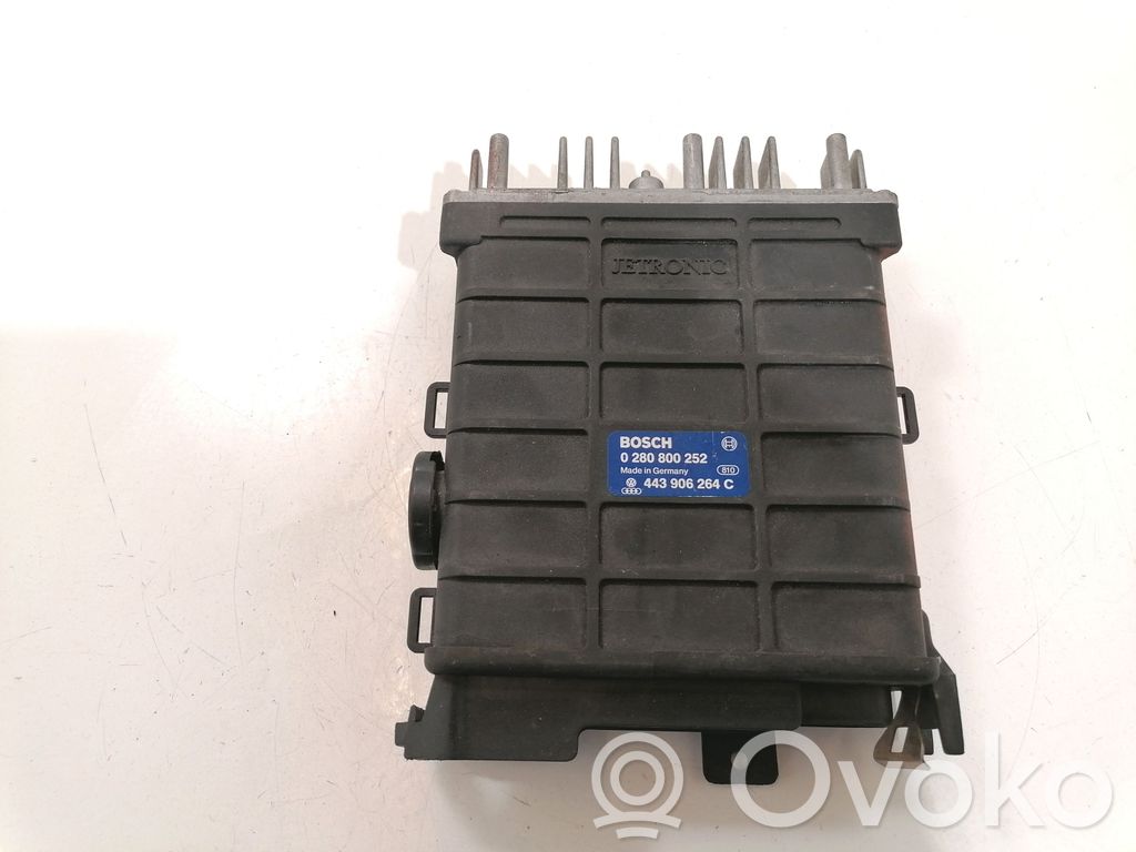 Audi 80 90 B3 Engine control unit/module 
