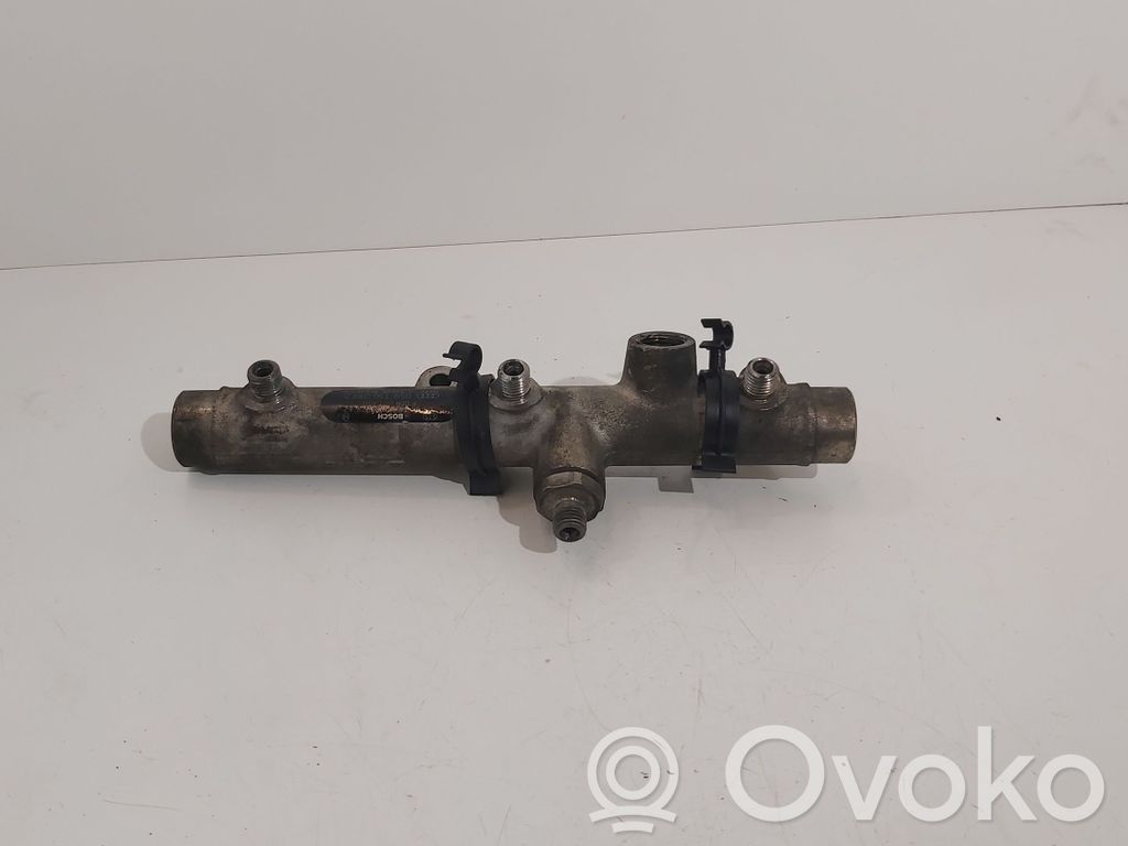 Volkswagen Touareg I Fuel main line pipe 