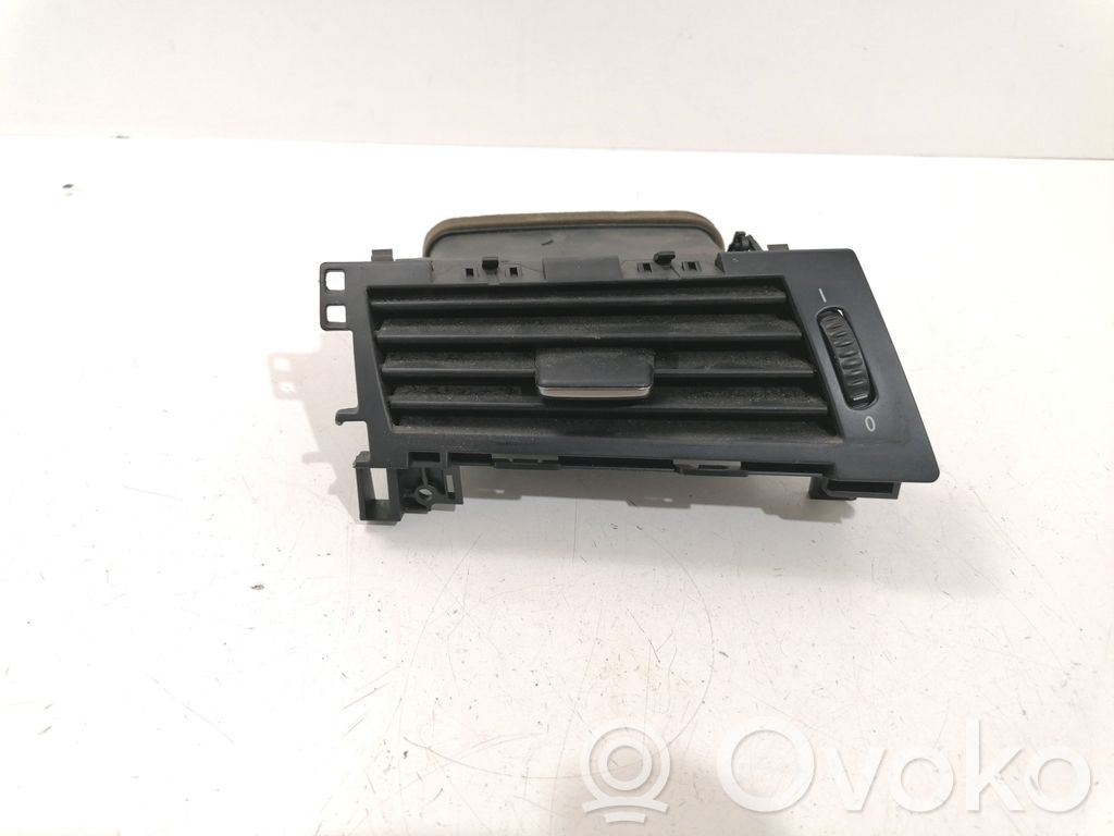 BMW 5 E60 E61 Moldura protectora de la rejilla de ventilación lateral del panel 
