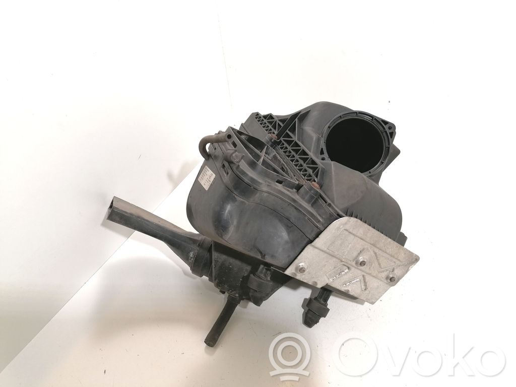 Audi A4 S4 B8 8K Luftfilterkasten 