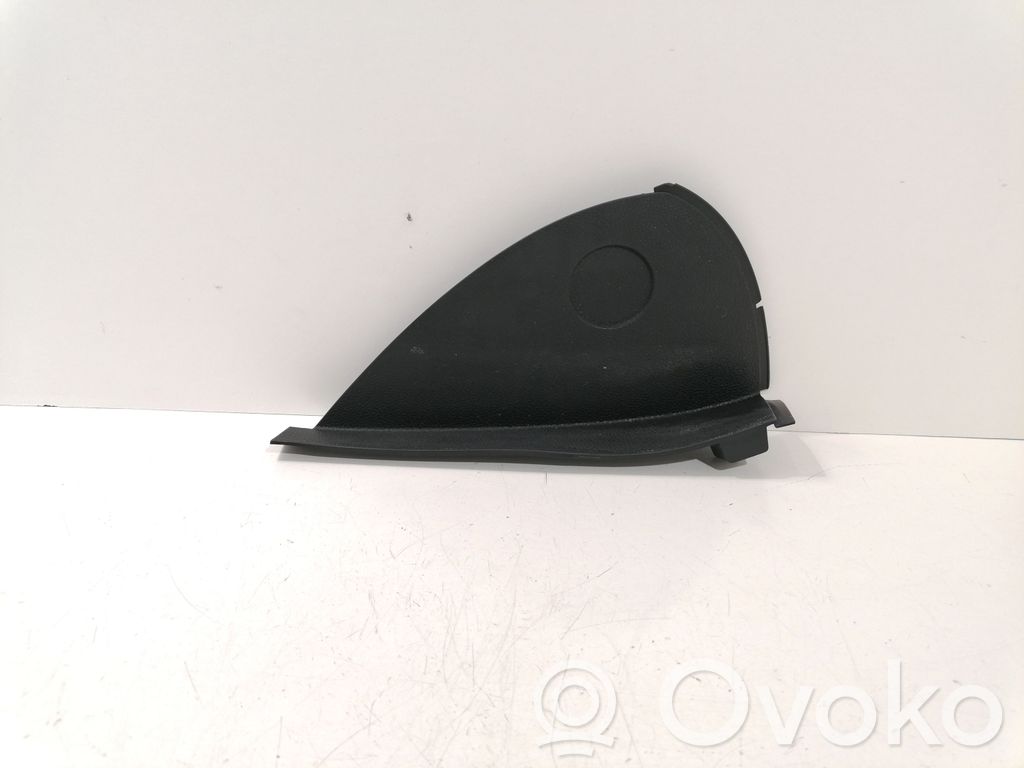 BMW 1 E81 E87 Dashboard side end trim 