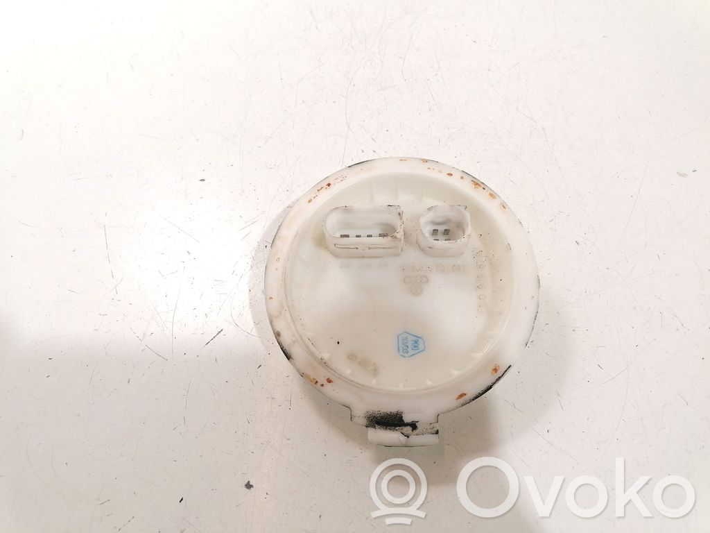 Audi A8 S8 D3 4E Bomba interna de combustible 