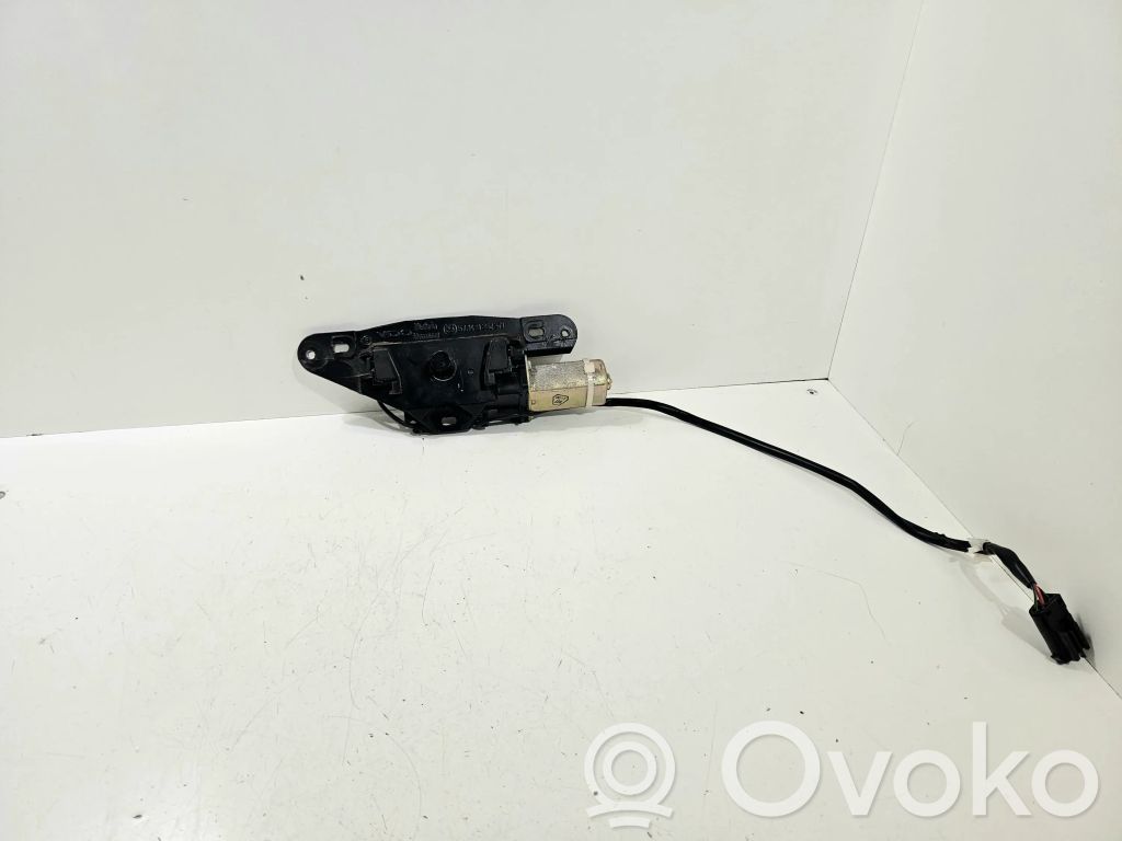 BMW 5 E39 Tailgate/trunk/boot lift motor 