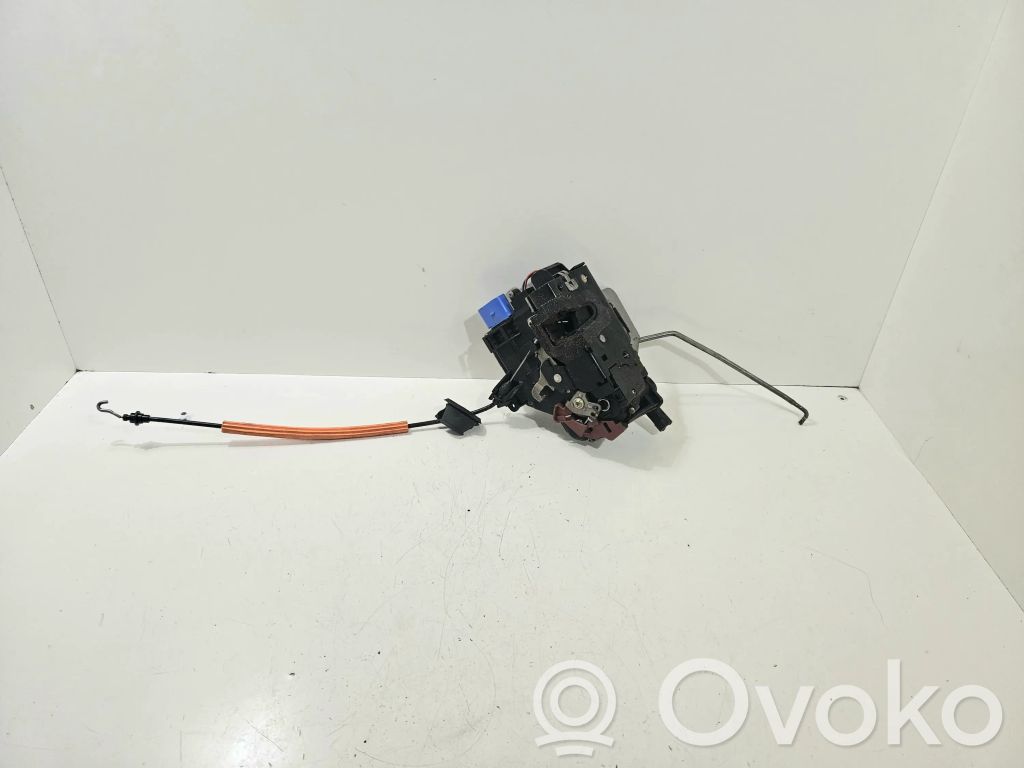 Audi A8 S8 D3 4E Front door lock 