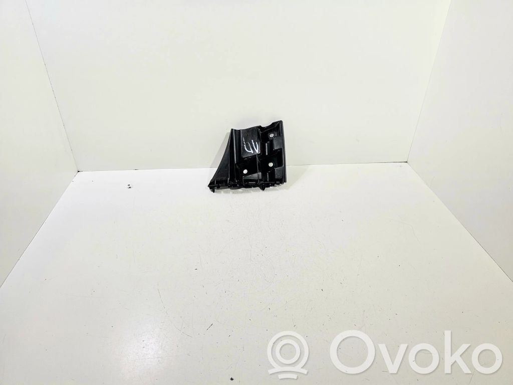 Volvo V40 Front bumper mounting bracket 