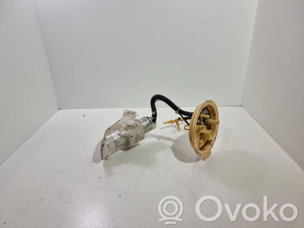 BMW 5 F10 F11 Pompa paliwa w zbiorniku 
