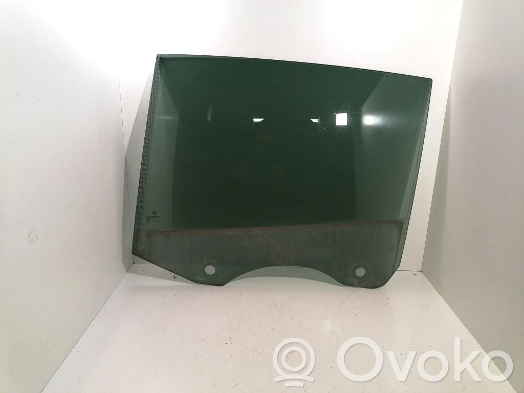 BMW 5 GT F07 Rear door window glass 