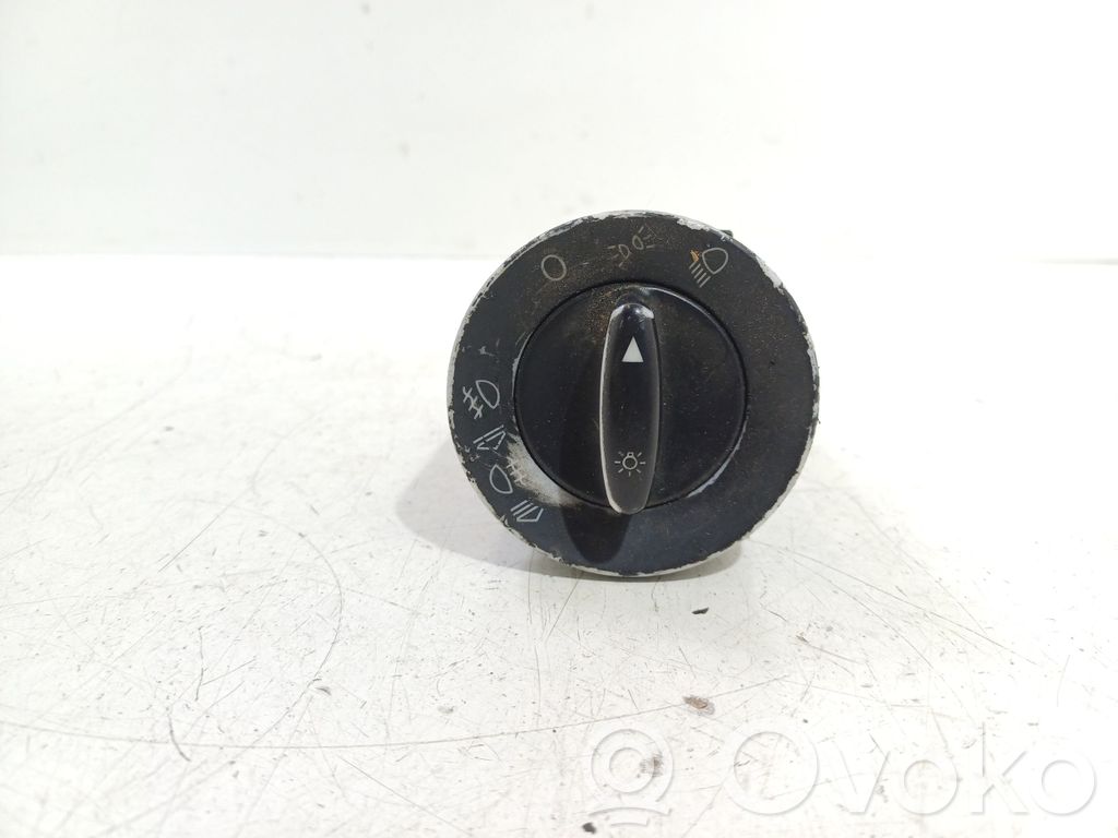 Audi A6 S6 C5 4B Light switch 