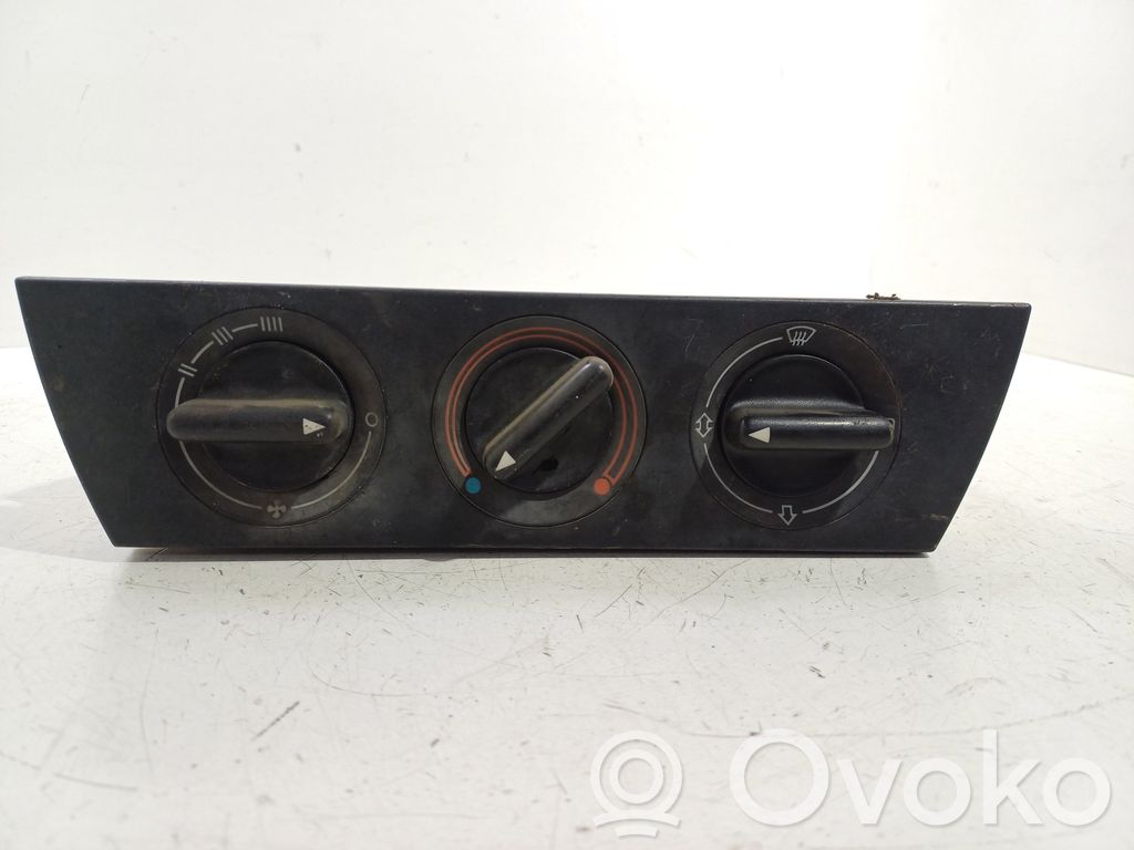 Audi 100 S4 C4 Climate control unit 