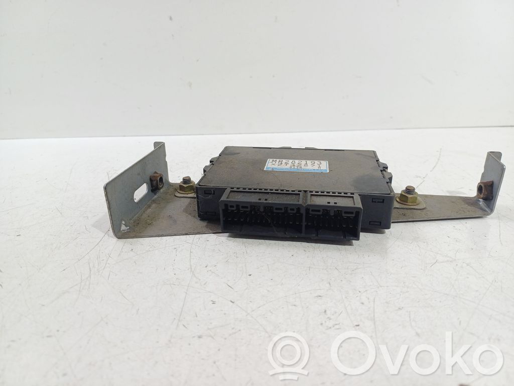 Mitsubishi Colt ABS control unit/module 