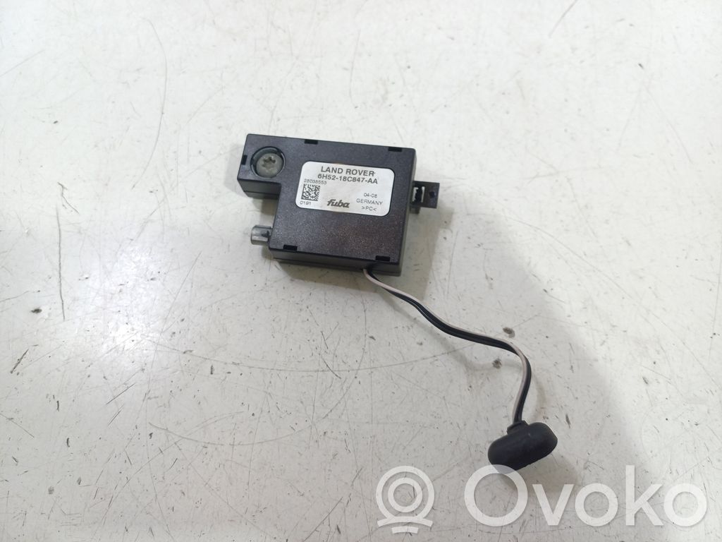 Land Rover Freelander 2 - LR2 Pystyantennivahvistin 