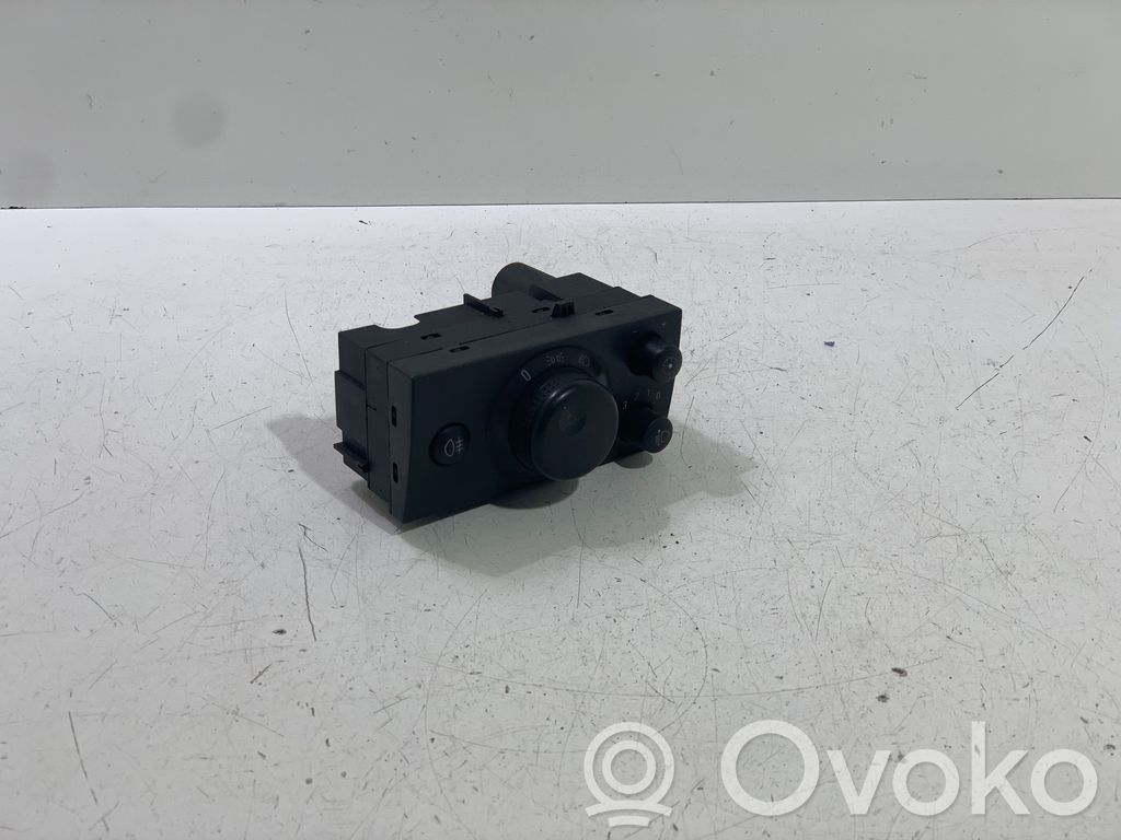 Opel Meriva A Light switch 