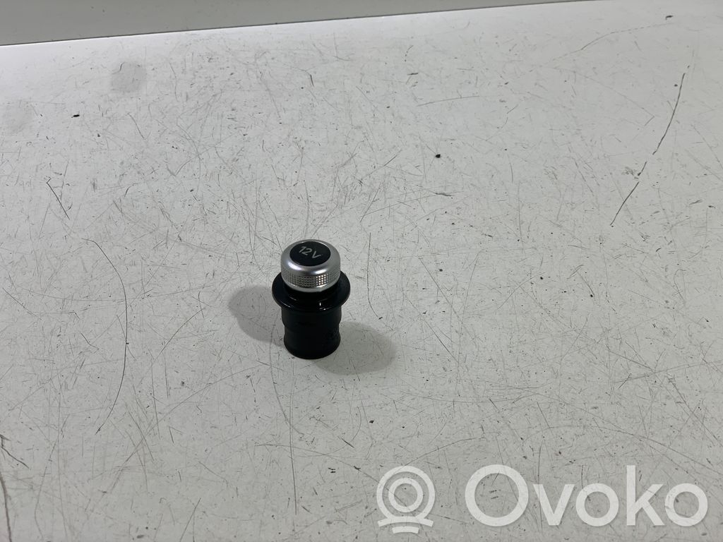 Audi A6 S6 C7 4G 12 V Socket (front) 