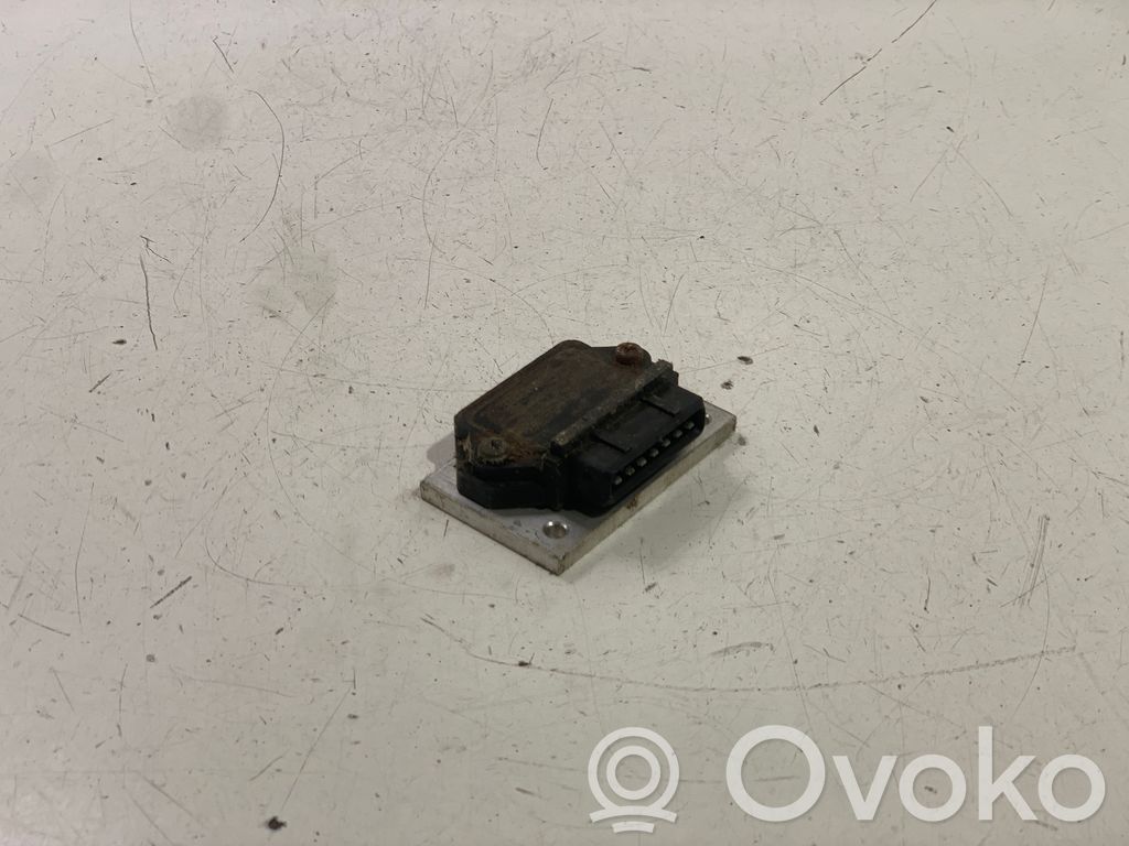 Audi 100 200 5000 C3 Ignition amplifier control unit 