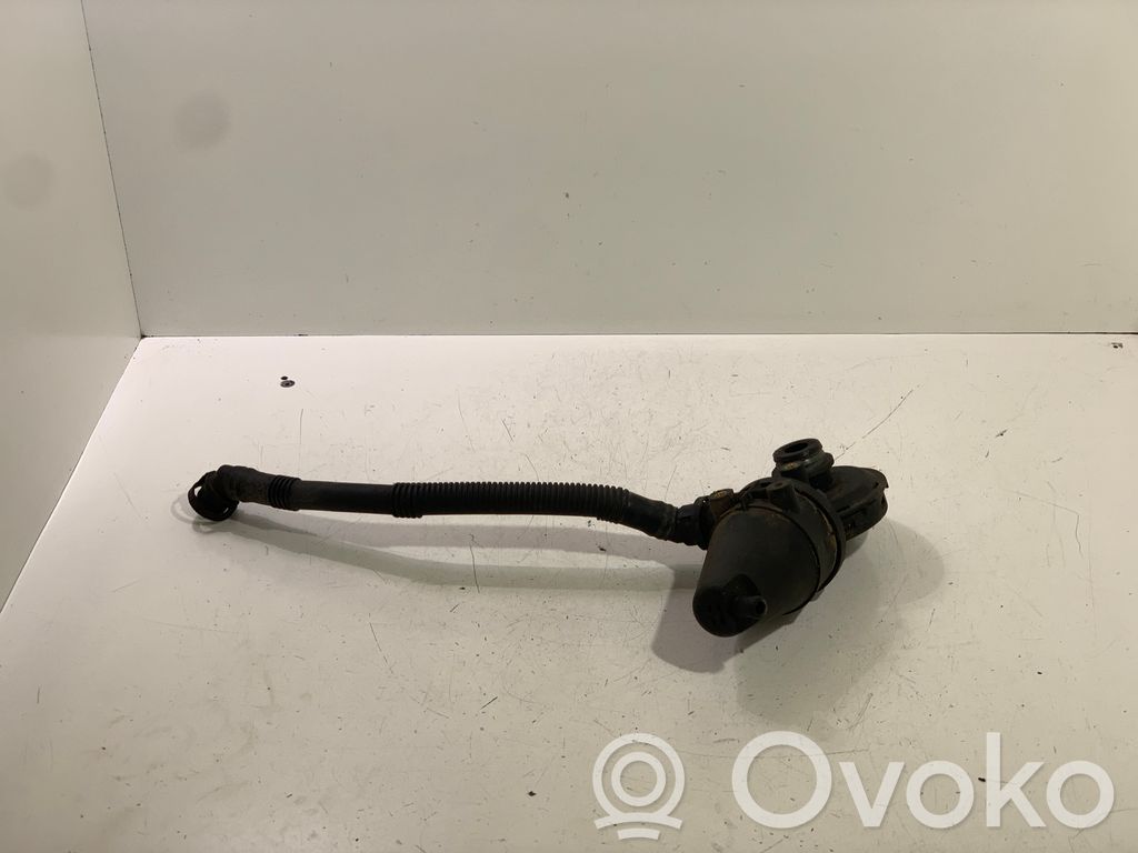 BMW 5 E39 Huohotin/huohotinputki/letku 