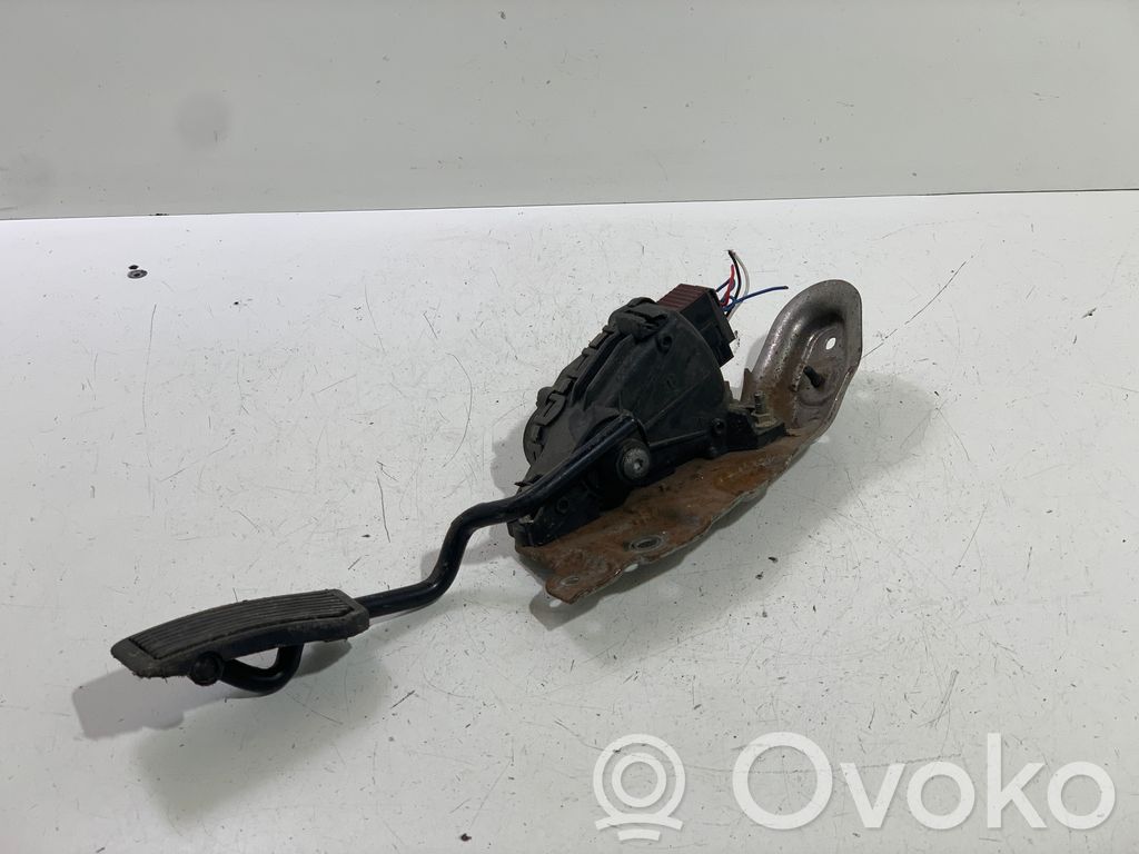 Nissan Primera Gaspedal 