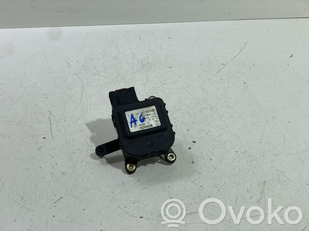 Audi A6 S6 C5 4B Silniczek nagrzewnicy 