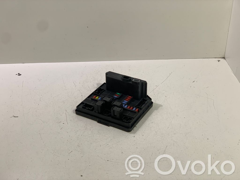 Fuse module   284B7JY00A