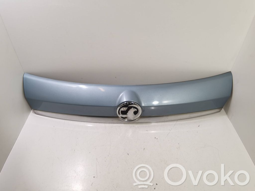 Opel Mokka Éclairage de plaque d'immatriculation 