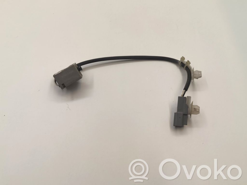 Toyota RAV 4 (XA30) Interruptor sensor del pedal de freno 