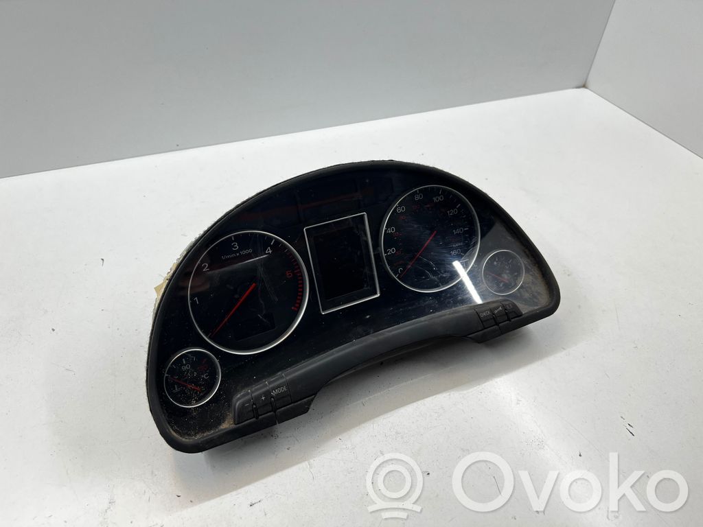 Audi A4 S4 B6 8E 8H Vitezometru (grup de instrumente) 