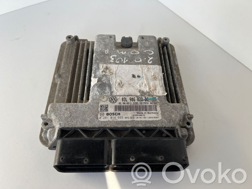 Volkswagen Golf VI Engine control unit/module 