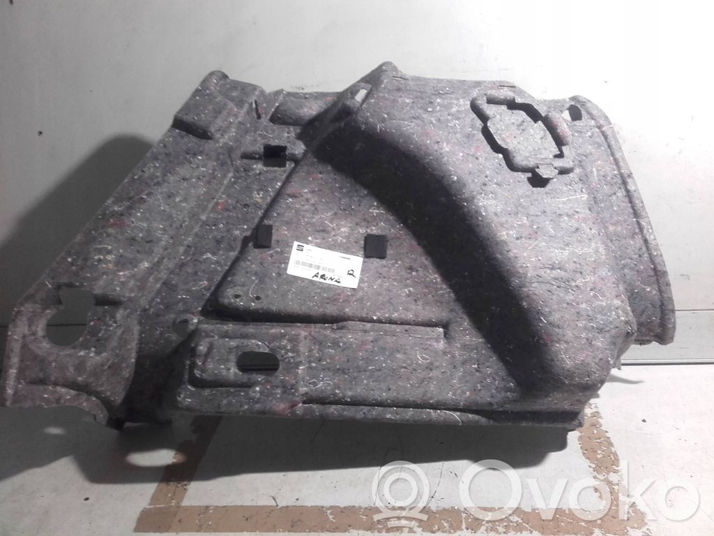 Seat Arona Boczek / Tapicerka / bagażnika 