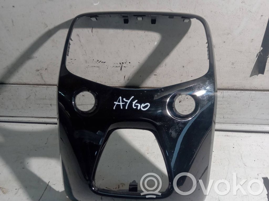 Toyota Aygo AB40 Garniture de tableau de bord 