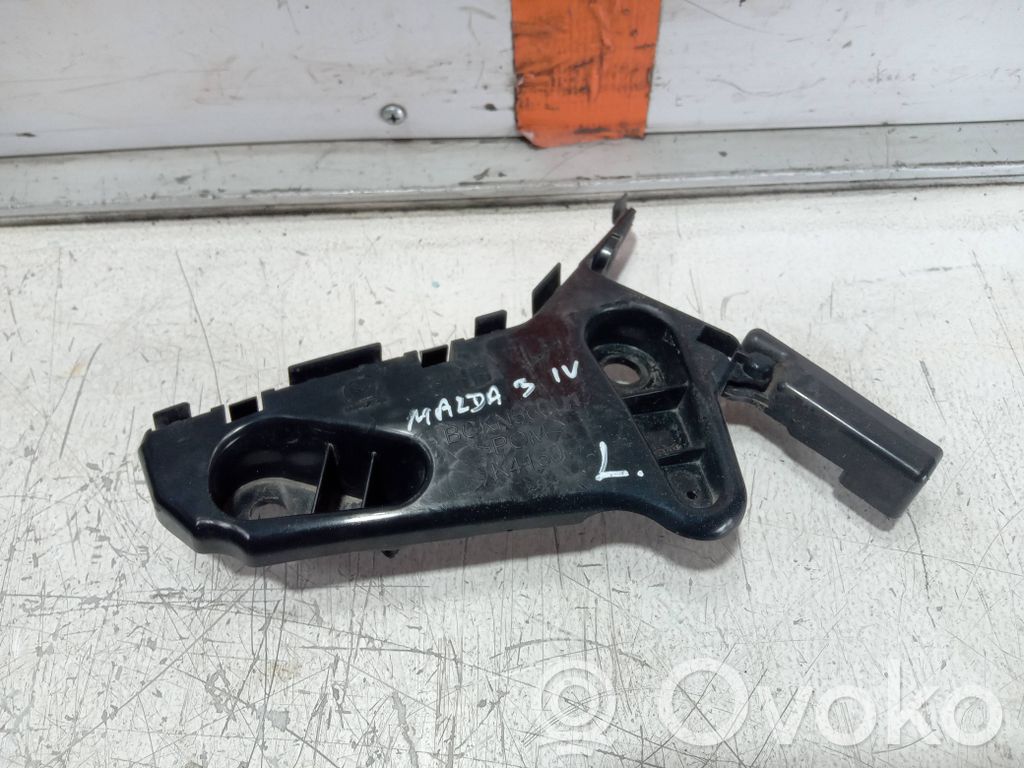 Mazda 3 Front bumper mounting bracket 