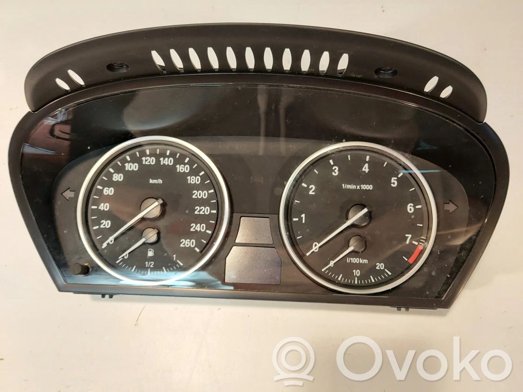 BMW 5 E60 E61 Geschwindigkeitsmesser Cockpit 
