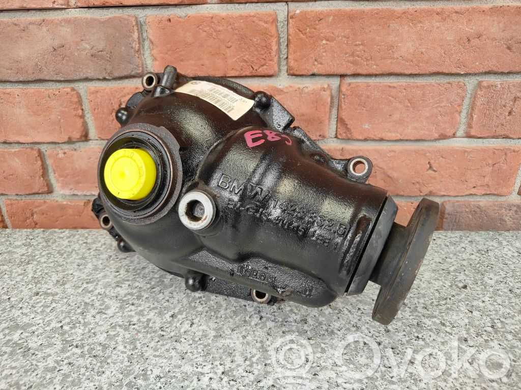 Front differential   7523650