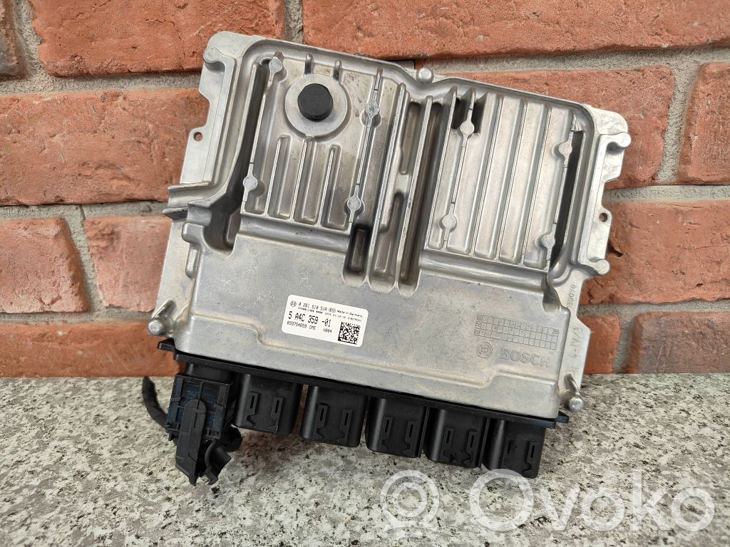 BMW 4 G22 G23 G24 G26 Engine control unit/module 