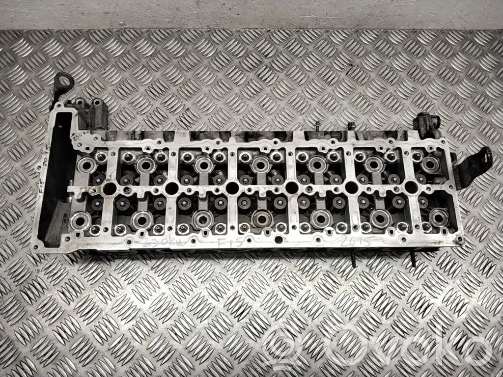 Głowica silnika   G7509338,155732601
