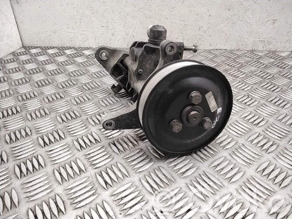 BMW X5 E70 Power steering pump 