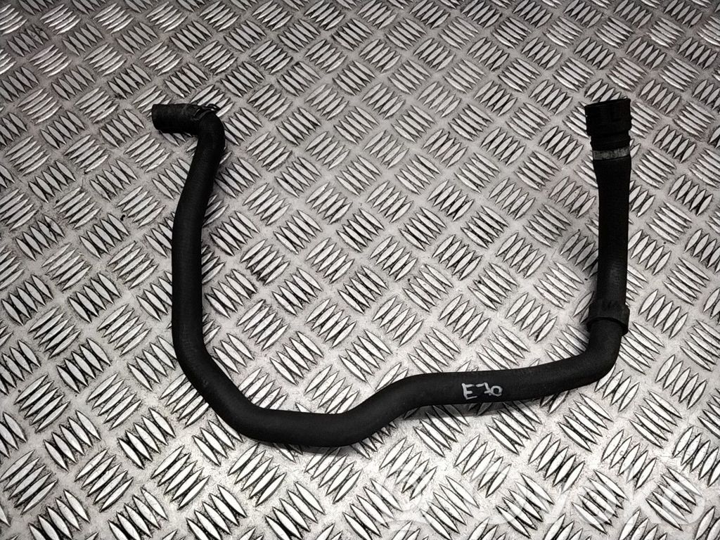 Engine coolant pipe/hose   64219