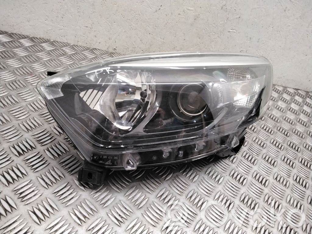 Renault Captur Scheinwerfer 