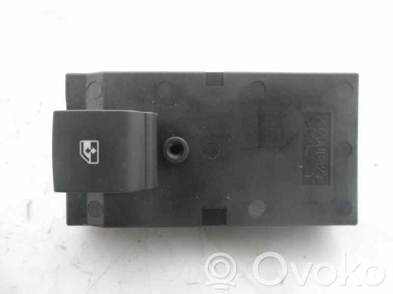 Chevrolet Aveo Electric window control switch 