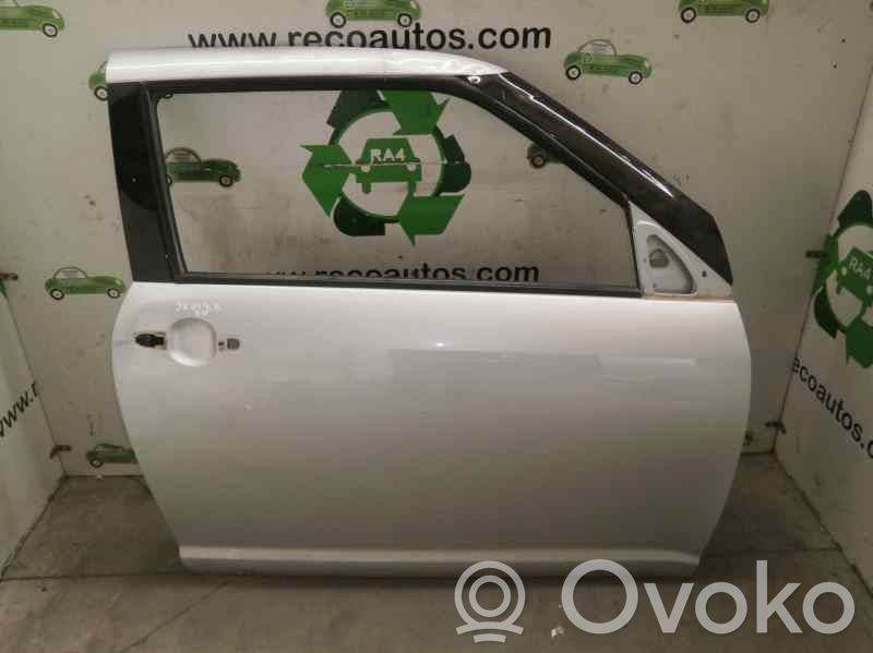 Suzuki Swift I Puerta delantera 