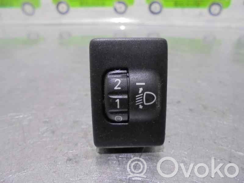 Toyota Yaris Multifunctional control switch/knob 