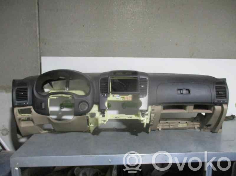 KIA Carnival Panel de instrumentos 