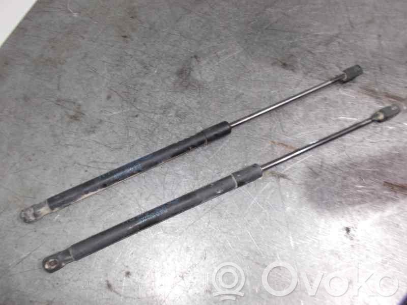 KIA Pro Cee'd I Front bonnet/hood damper/strut 