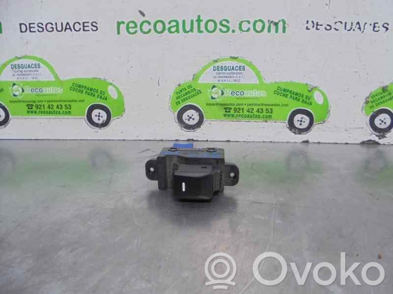 KIA Rio Electric window control switch 