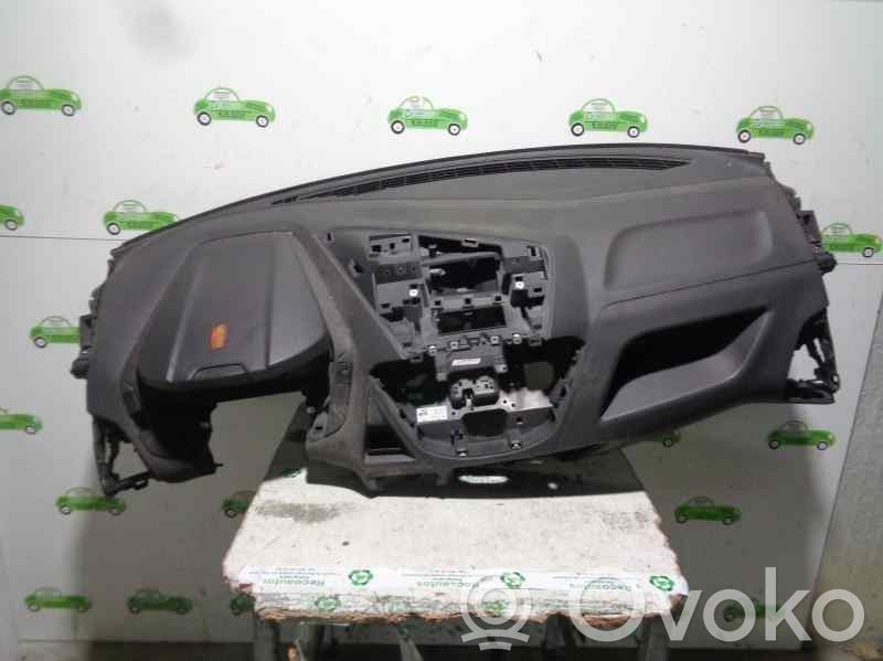 Ford Transit Панель 