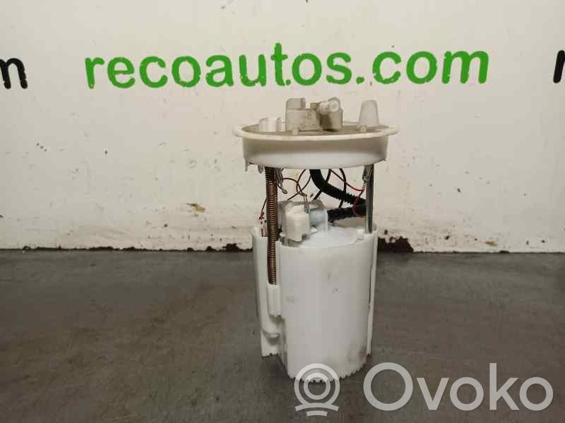 Mazda 3 II Bomba interna de combustible 