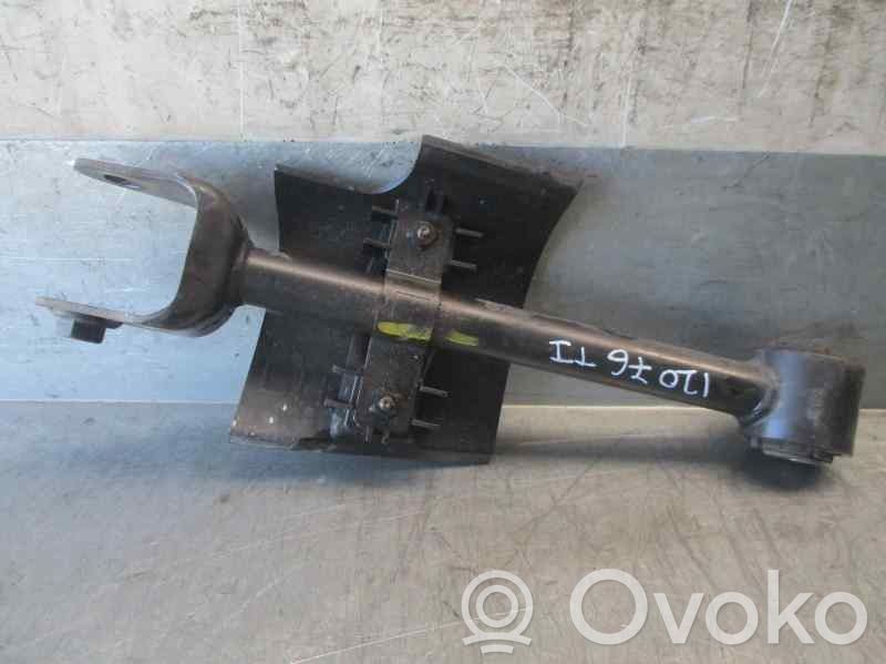 Mazda 3 III Braccio di controllo sospensione posteriore 