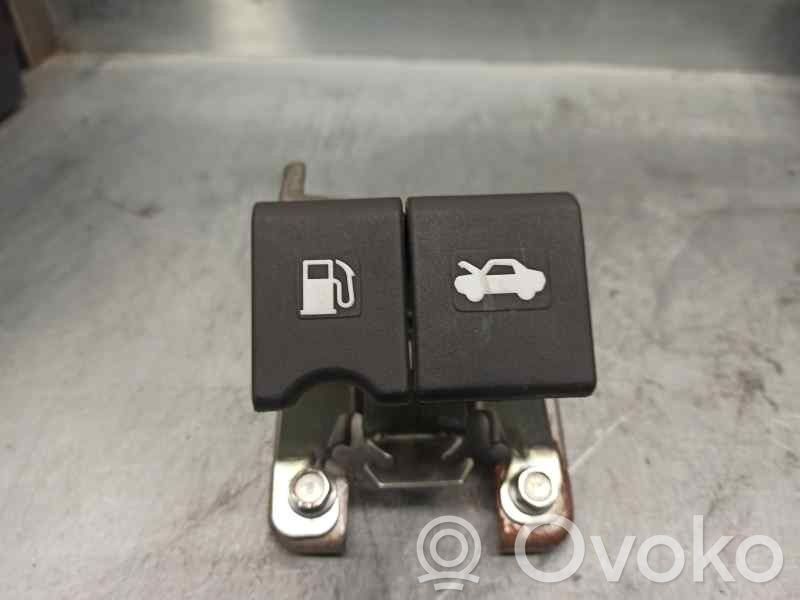 Nissan Qashqai+2 Panel lighting control switch 