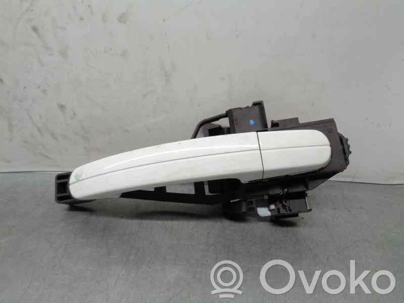 Ford Focus Manecilla externa puerta delantera 