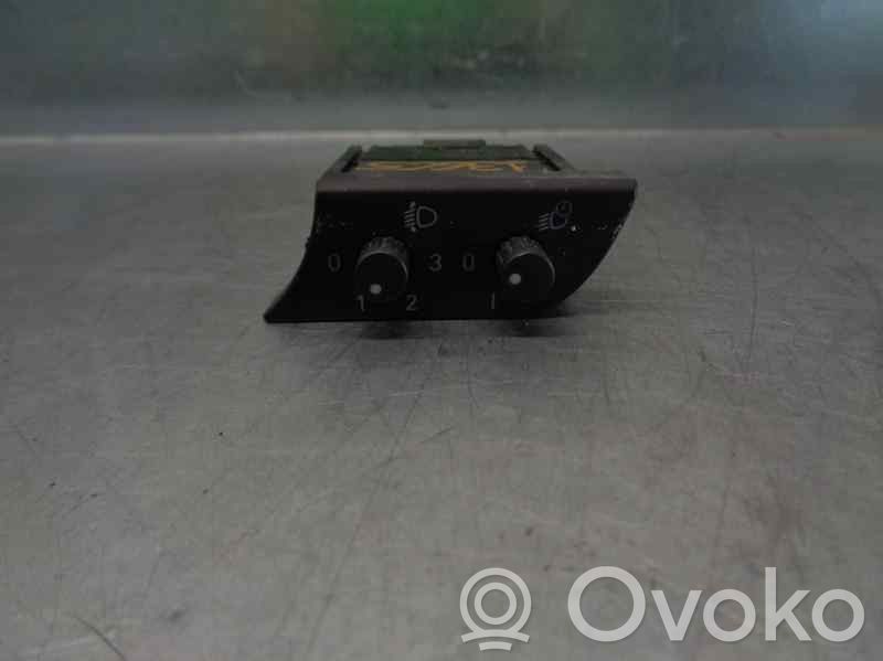 Seat Exeo (3R) Panel lighting control switch 